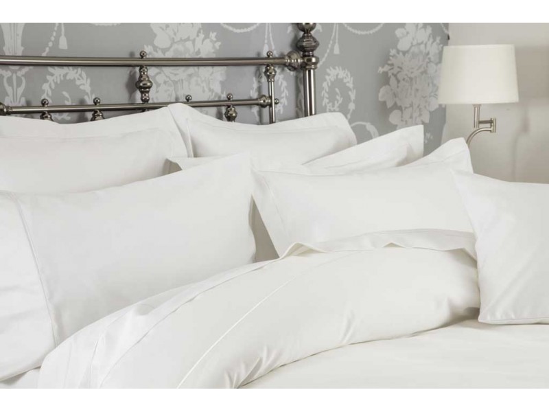 Belledorm Hotel Suite 1200 Cotton Sateen White Pillowcases
